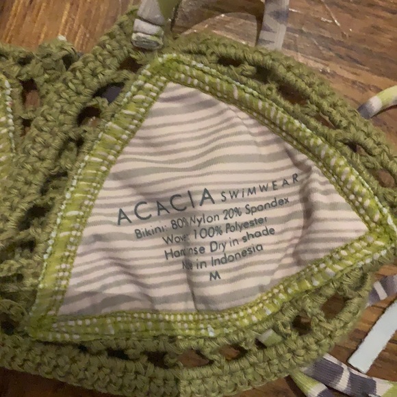 RAREST Acacia honey/child kini. First honey line - Picture 6 of 8